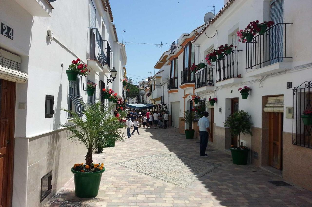 דירות אסטפונה Puerto Blanco מראה חיצוני תמונה
